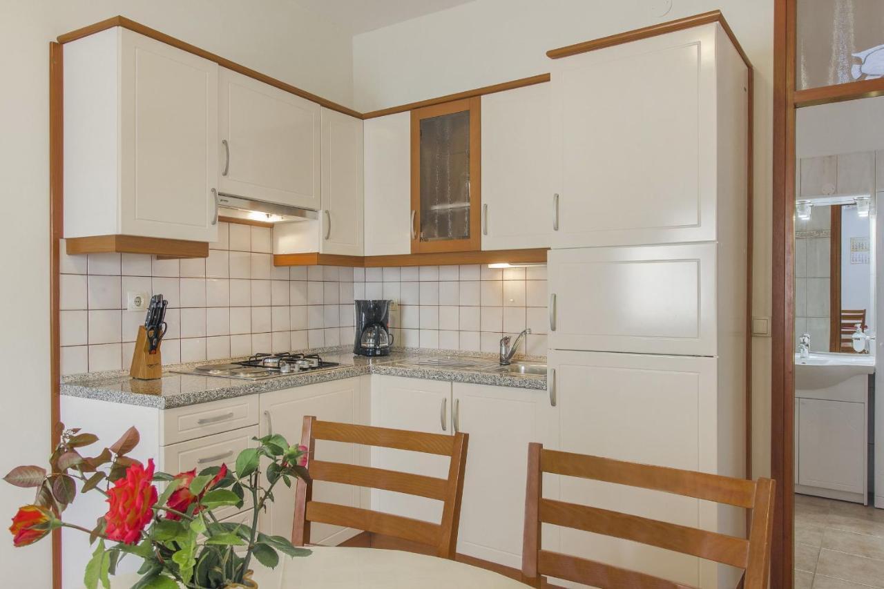 Apartments Konta City Center Vodice Esterno foto