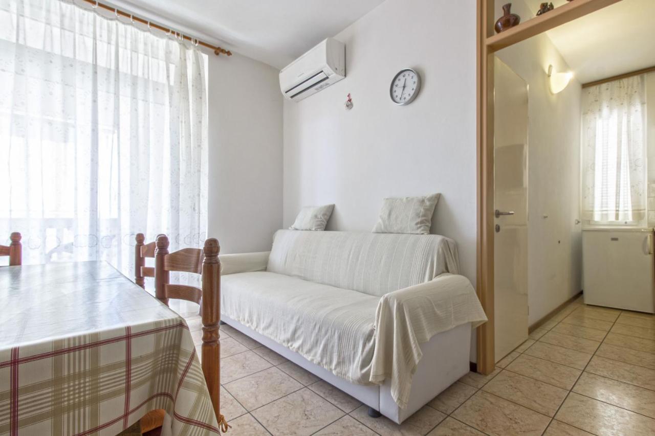 Apartments Konta City Center Vodice Esterno foto