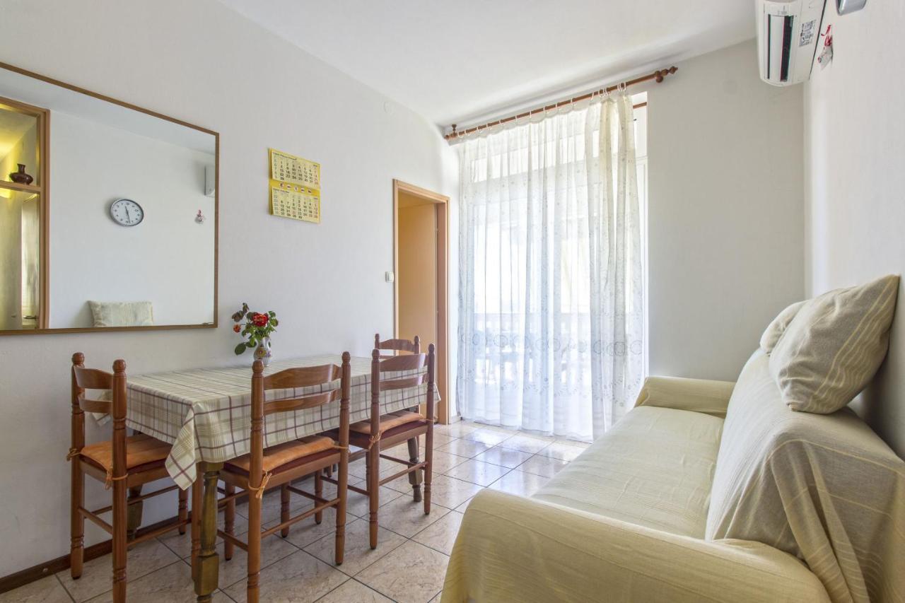 Apartments Konta City Center Vodice Esterno foto